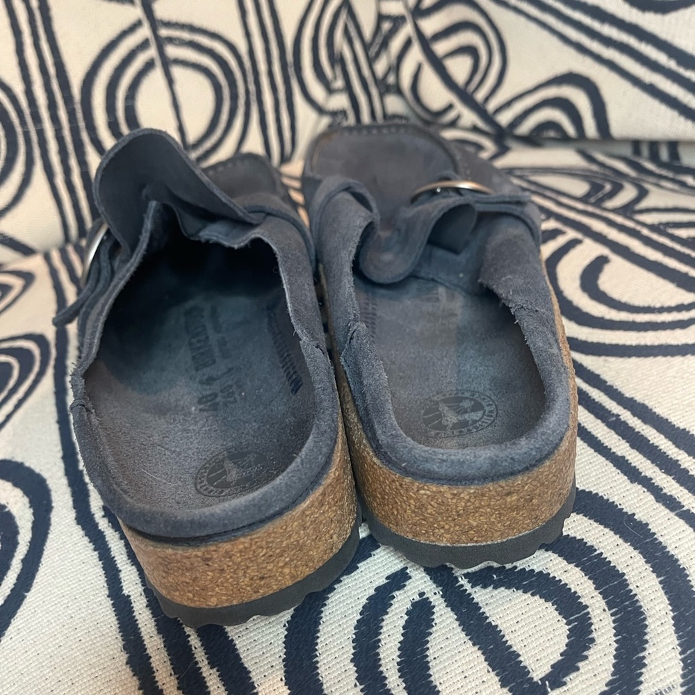 Buckley Birkenstock Navy Clogs - 40 - Picture 15 of 16